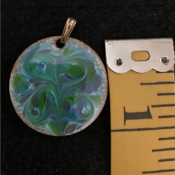 Handmade Inga medium round pendant - Picture 3 of 6